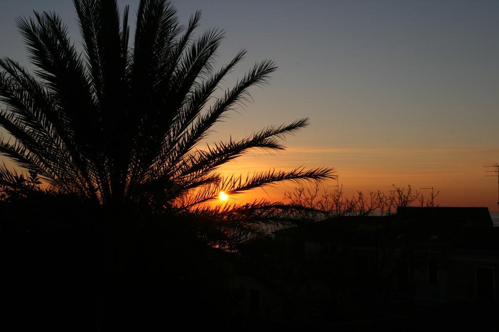 Villa Dei Leoni Santa Tecla Dış mekan fotoğraf