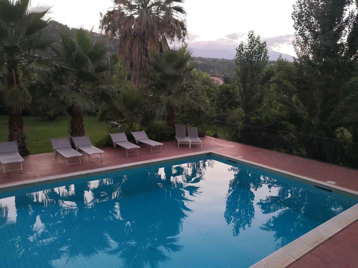 Villa Dei Leoni Santa Tecla Dış mekan fotoğraf